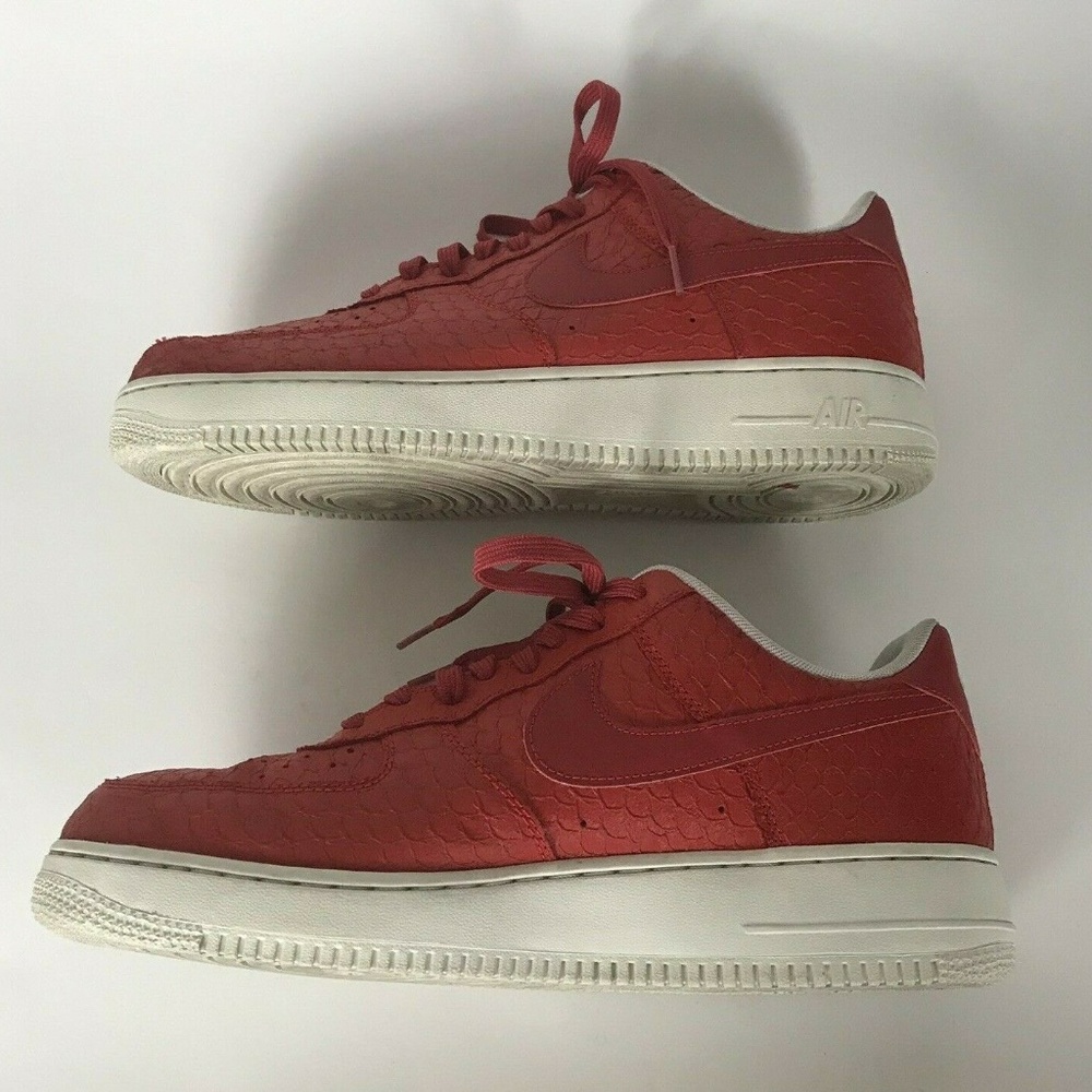 Nike Air Force One Low LV8 Mens Red Leather Shoes - Picture 5 of 8